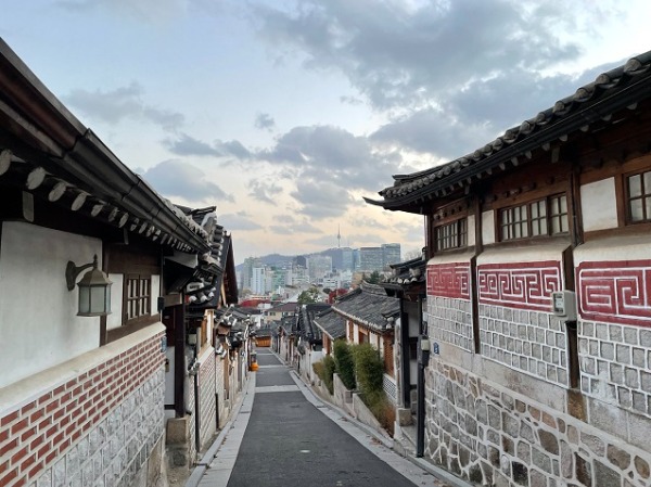 【ソウル】北村韓屋村（プクチョンハノクマウル）で韓国の歴史と今を楽しもう！