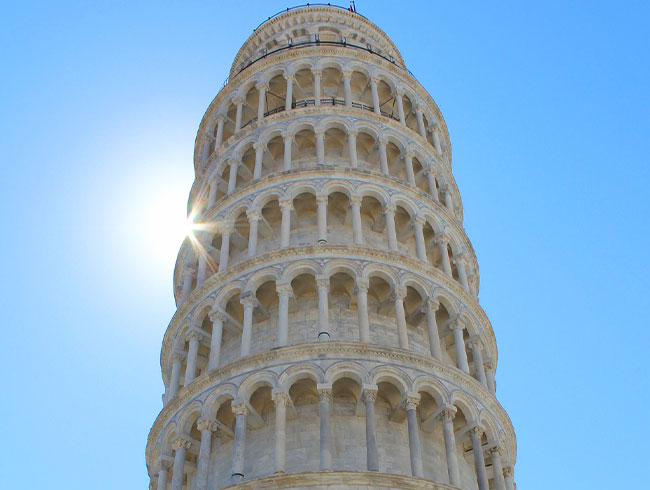 完全予約制!ピサの斜塔入場チケット付き