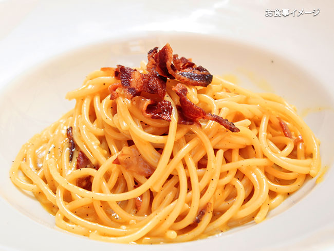 こだわりシェフが用意した地元グルメのランチ付き