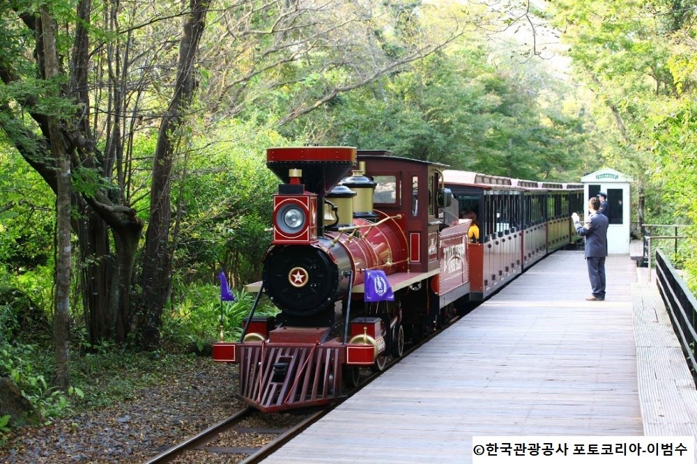 自然と共存するテーマパークエコランド！ランドを列車でめぐる～