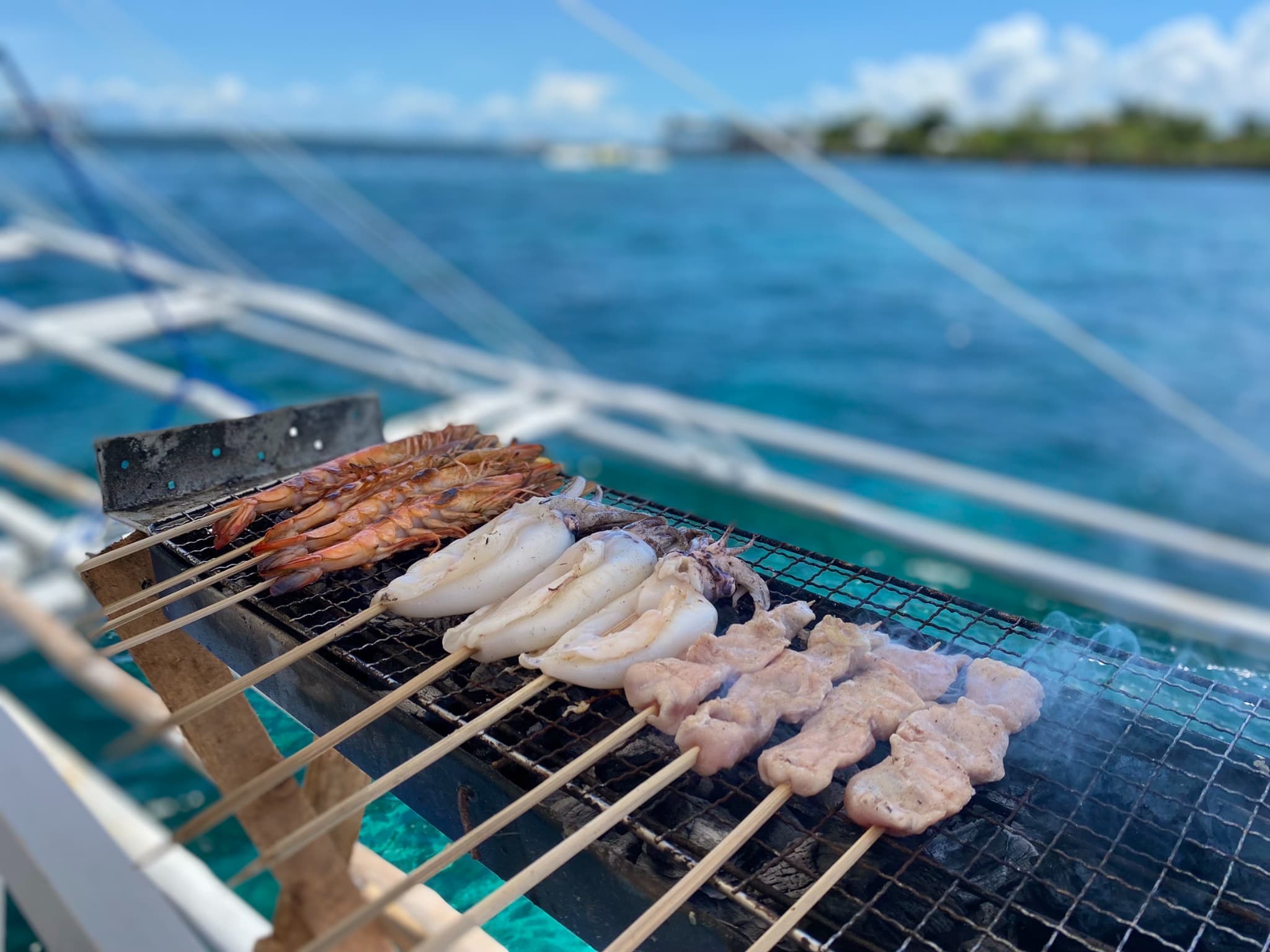 🏝️ 南国の海を楽しむアクティビティ（以下の中から選択可能）