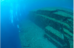 謎多き「与那国島海底遺跡」|日本の絶景 JTB 感動の瞬間（とき）