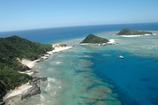 上陸ができる無人島「中島」