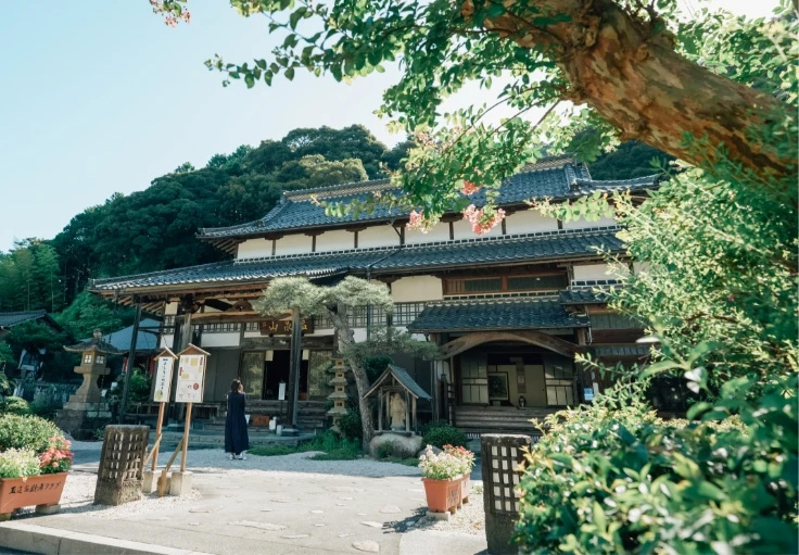 清巌寺の正面からの画像