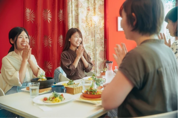 砂丘の家レイガーデンカフェの店内の様子