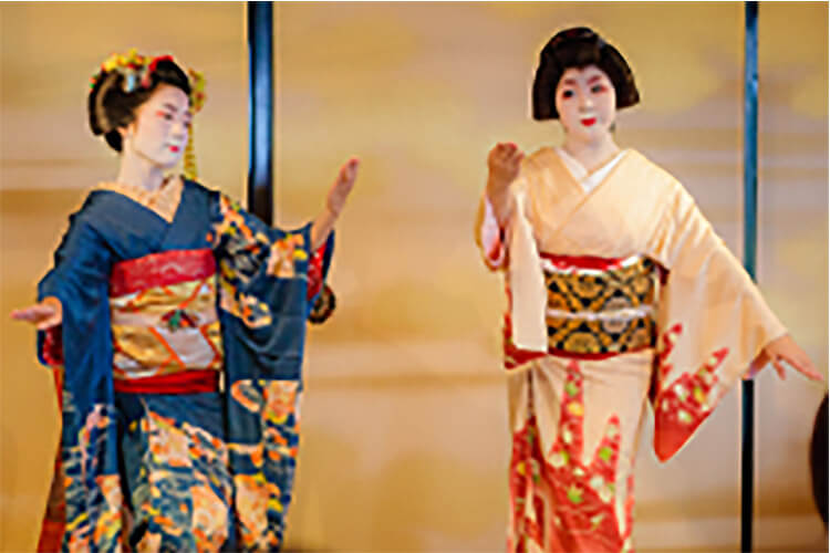 Maiko and Geisha experience at the ryotei “Kyo Yamato”