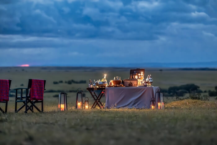 Bush Breakfast and Sundowner in the ParkiC[Wj