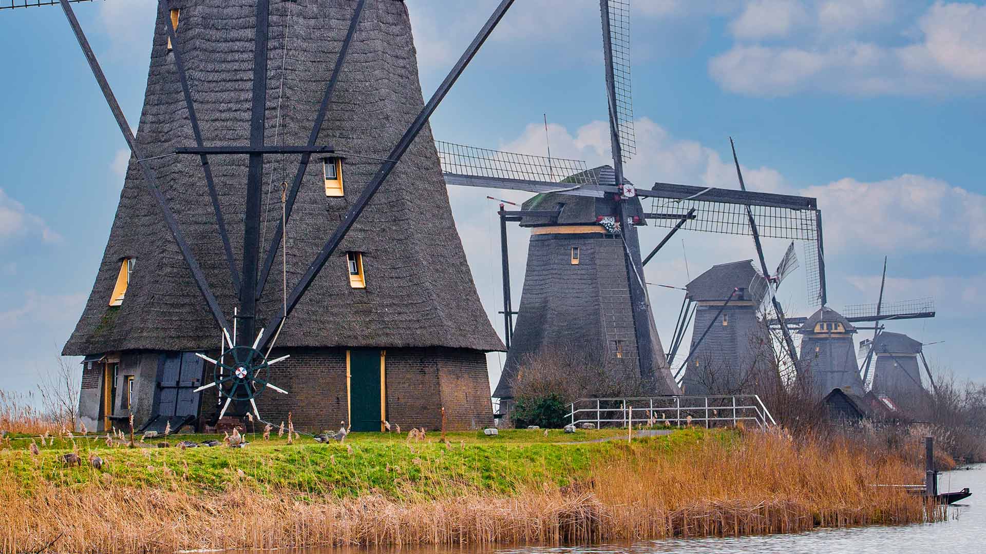 キンデルダイクの風車群