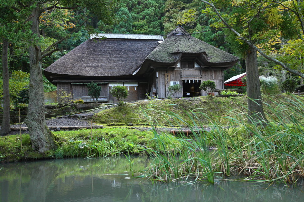 「男鹿真山伝承館」