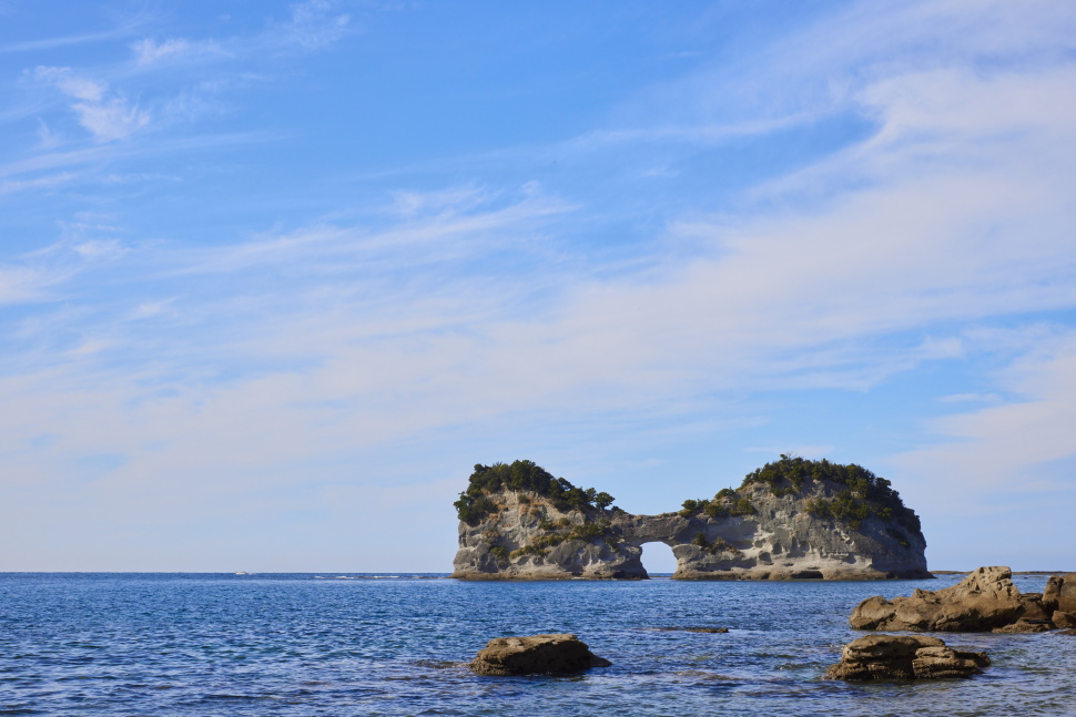 白浜町のシンボル・円月島