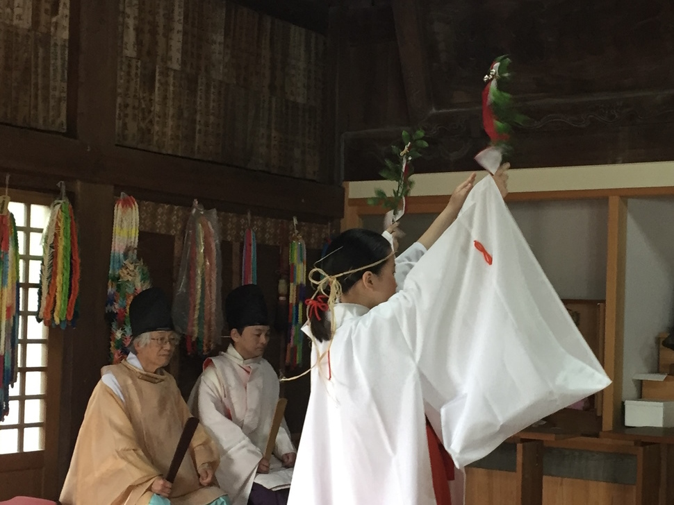 「滝宮天満宮」には「龍燈院」の跡地があり、神事なども行われている