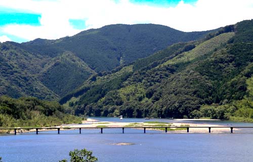 活火山桜島（イメージ）