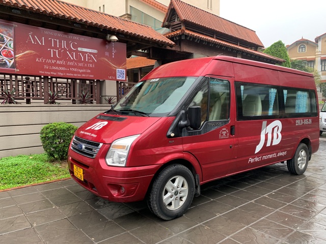 らくらく安心！専用車送迎プラン        ホテル→ダナン空港    送迎