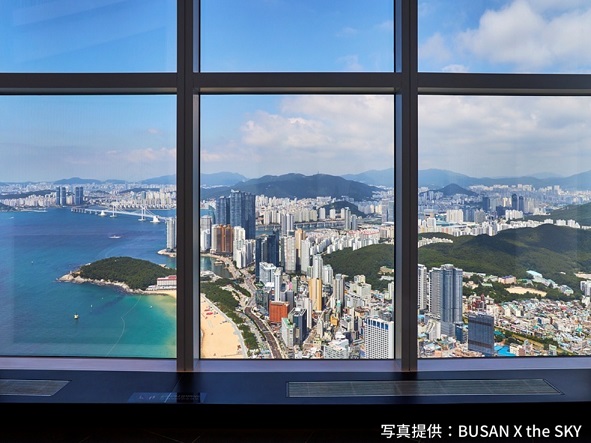 韓国で2番目に高い展望台、BUSAN X the SKY入場！(入場チケット付き)