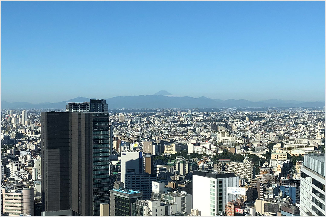 晴れた日は富士山が臨めます/エグゼクティブラウンジ/イメージ